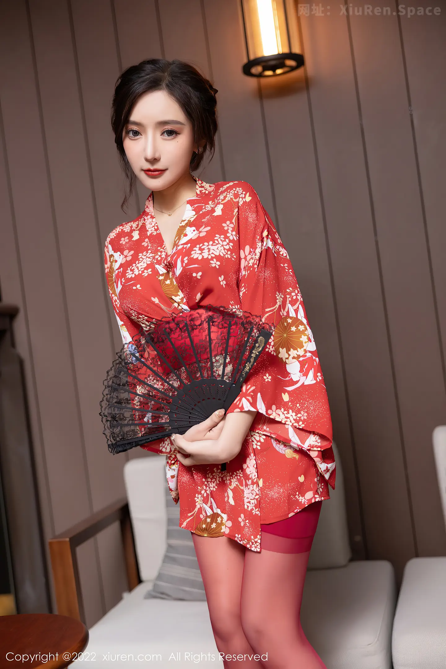图片[3]-[XiuRen秀人网]VOL.4748 女神王馨瑶yanni性感红色日式和服配诱人红丝吊袜撩人诱惑写真71P-秀人网官方网站